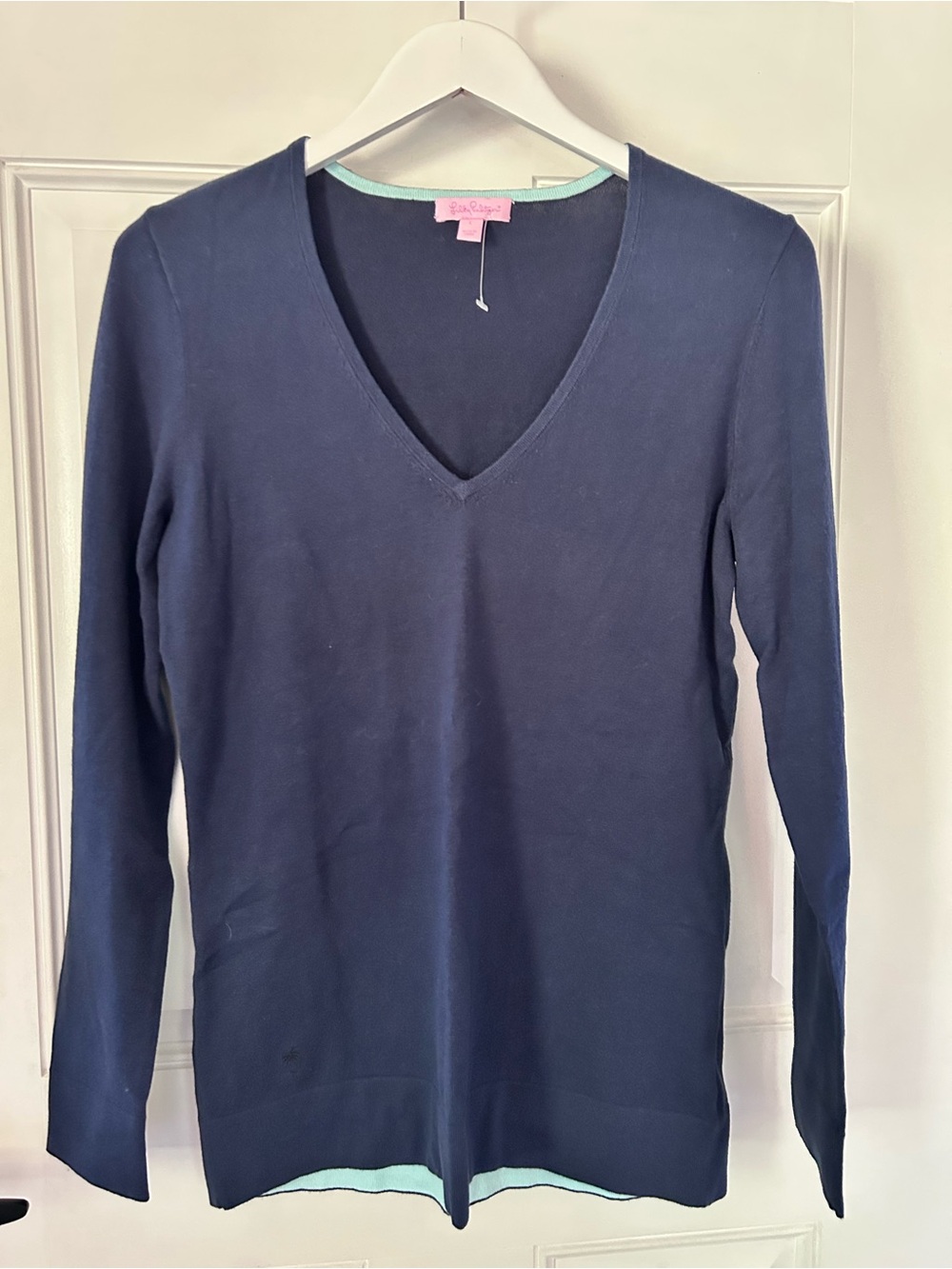 Lilly Pulitzer Navy V-Neck Long Sleeve Top